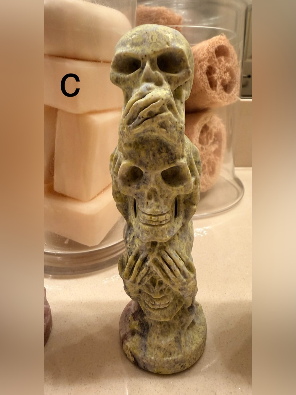 6 Inches - Pink Aventurine with Serpentine Skull Totem - Picture 4 of 5